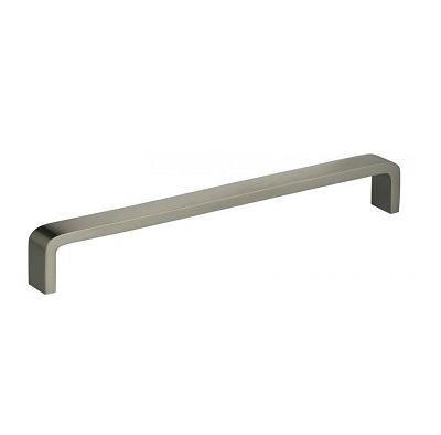 Omnia 9005 Cabinet Pull from the Ultima collection