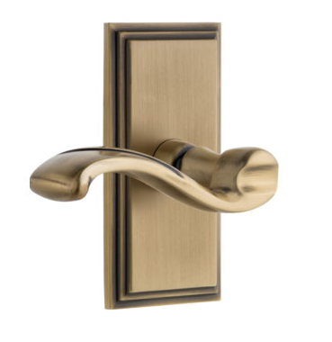 Grandeur Portofino Door Lever Set with Carre Short Plate Vintage Brass